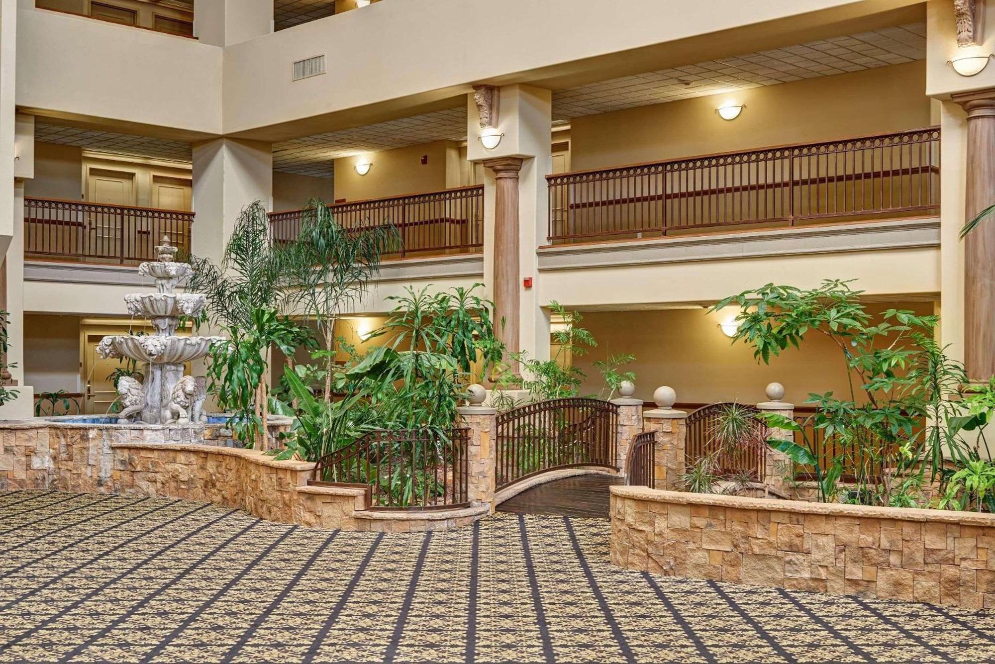 Radisson Hotel El Paso Airport Eksteriør bilde